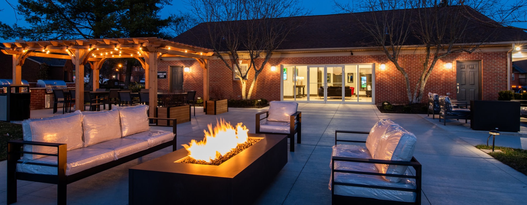 outdoor fire pit with benches